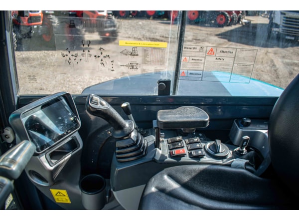 Midiexcavator SUNWARD 60 uf DISPONIBIL PENTRU INCHIRIERE de vanzare